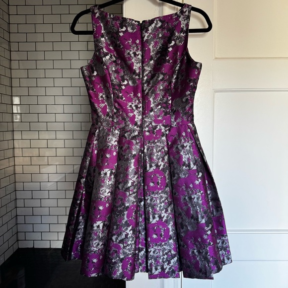 BB Dakota fit and flare dress size 2 - Picture 2 of 8